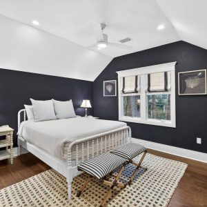 Queen Room (3 Available)